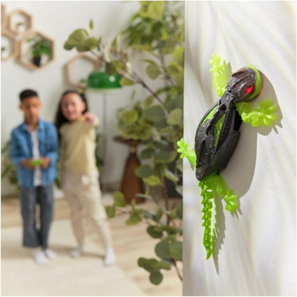 السحلية مع ريموت تحكم